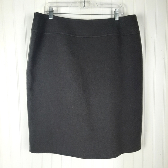 Escada Sport Pencil Skirt Dark Gray Short Size XL 44 Soft Thick Wide Waist Band - Picture 6 of 9